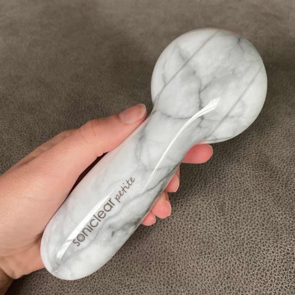 Spin brush- Michael Todd. Petite sonic in marble